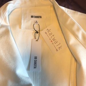 BB Dakota Jackets & Coats - BB DAKOTA Asymmetrical White Leather Coat BB Dakota Jackets & Coats - BB DAKOTA Asymmetrical White Leather Coat